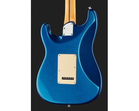 Fender AM Ultra Strat MN Cobra Blue