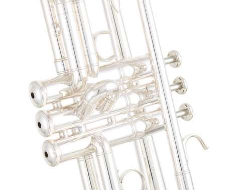 Yamaha YTR-8335GS 04 Trumpet