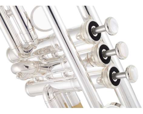 Yamaha YTR-8335RS 04 Trumpet