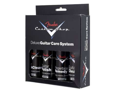 Fender CS Deluxe Guitar Care Kit