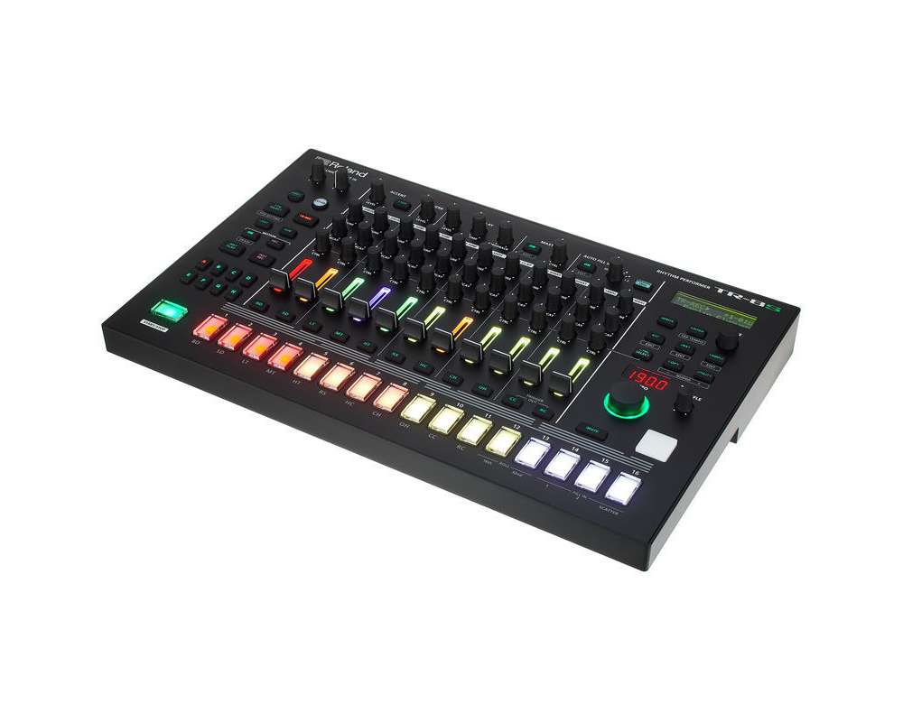 Roland TR-8S