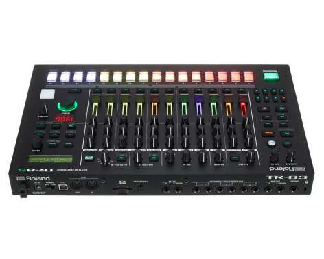 Roland TR-8S