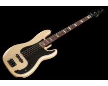 Fender Duff McKagan DLX P Bass RW WPL