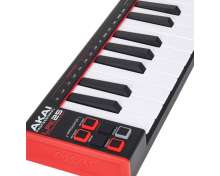 AKAI Professional LPK25 MKII