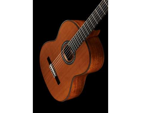 Cordoba C 9 Crossover Cedar