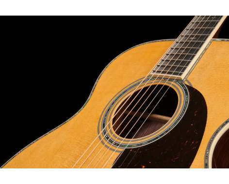 Martin Guitars 000-42