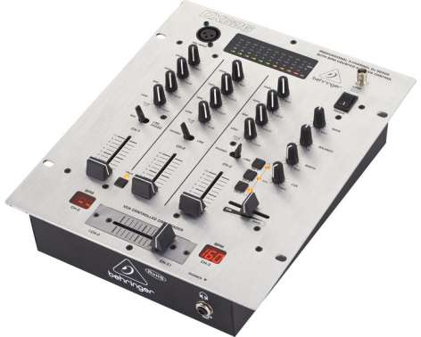 Behringer DX626