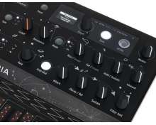 Arturia MicroFreak Stellar Special Ed.