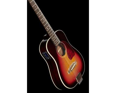 Traveler Guitar Redlands Dreadnought 450E SB