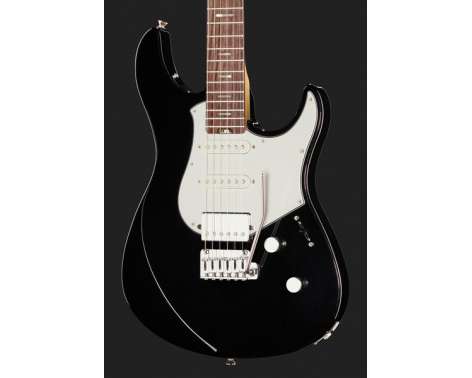 Yamaha Pacifica Professional BLK RF